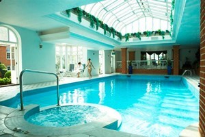 One Night Luxury Pamper Break for Two at Tylney Hall picture