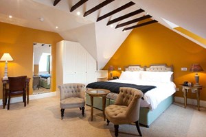 Two Night Stay for Two at the Buccleuch and Queensberry Arms Hotel with Dinner picture