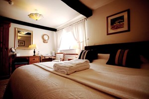 Two Night Escape with Dinner at The Crown Country Inn, Munslow for Two picture