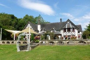 Overnight Break with Breakfast for Two at Bentley Brook Inn Image 2