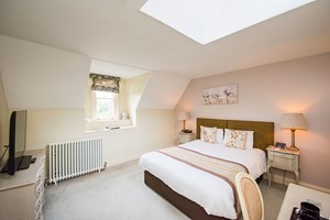 Two Night Break for Two at Shendish Manor picture