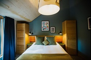 One Night Stay with Breakfast at The Royal Foresters picture