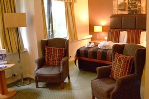 One Night Stay for Two at Kenwood Hall Hotel Image 3