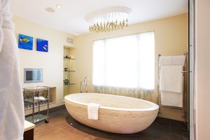 Two Night Country House Escape at Cotswold House Hotel and Spa for Two Image 5