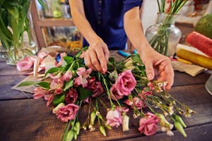 Floristry Academy Diploma Online Course for One picture