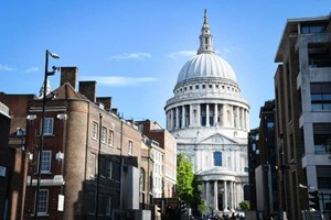 London Sightseeing Tour at London Top Sights Tours for Four picture