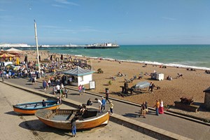 Brighton Running and Dancing Tour for Two Adults and Two Children picture
