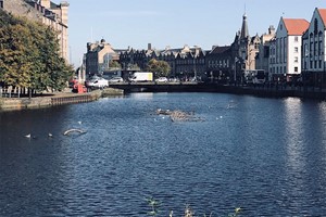 Edinburgh Guided Walking Tour for Two with Invisible Cities  picture