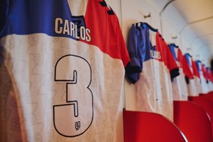 Ballerz Football SkillZone with Sharing Platter for Two picture