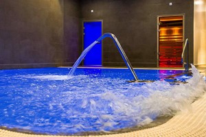  Two Luxurious Treatments and Full Use of Spa Facilities For One at Beauty and Melody's Courthouse picture
