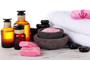 Aromatherapy Back Massage at Eden Skye Aesthetics for Two picture