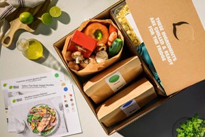 HelloFresh Two Week Meal Kit with Four Meals for Two People picture