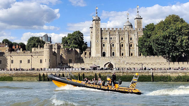 Taster High Speed Boat Ride on the River Thames for Two Image 3