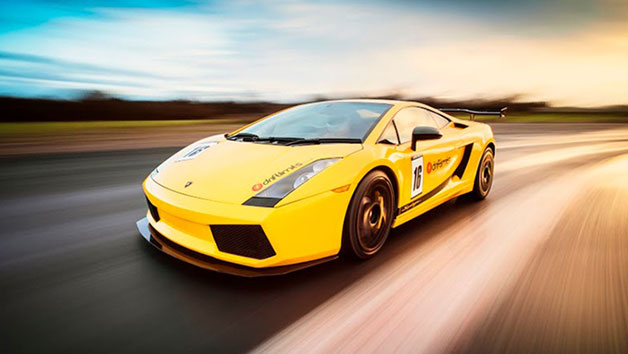 Lamborghini Gallardo Thrill Driving Experience for one - 12 Laps Image 2