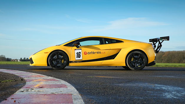 Lamborghini Gallardo Thrill Driving Experience for one - 12 Laps Image 5