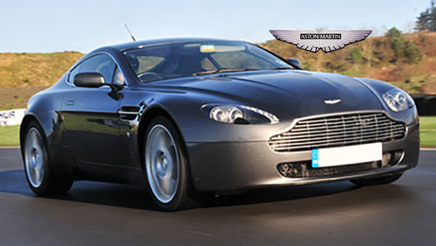 Aston Martin Driving Thrill at Knockhill Racing Circuit for One Image 1