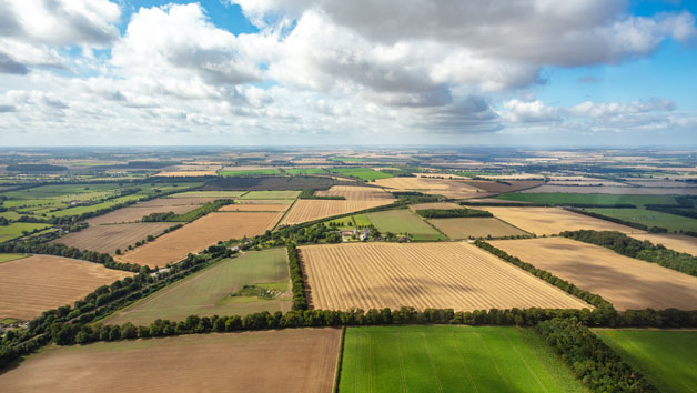 25 Mile Helicopter Tour for Two with Bubbly Image 3