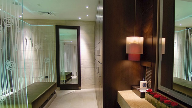 Pamper Treat with 45 Minute Treatment and Champagne at Sofitel London St. James for Two Image 5