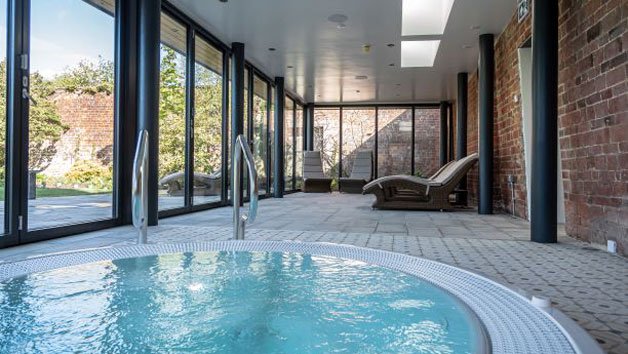 Mum To Be Spa Day For One With 60 Minute Treatment And Dining At Stratton House Hotel Weekends