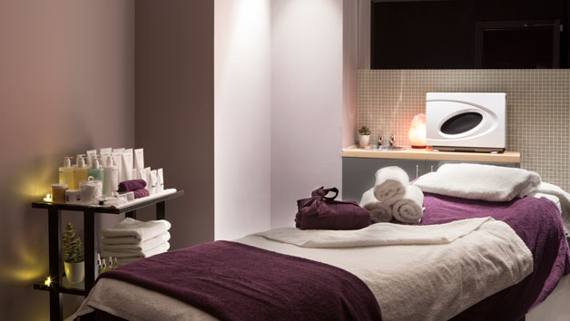 Express Pampering Experience with 40 Minute Massage for Two at PURE Spa and Beauty Image 5