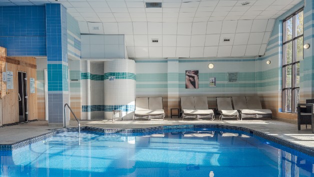 Indulgence Spa Day with 90-Minute Treatment, Lunch and Fizz for Two at Stratford Manor Hotel picture