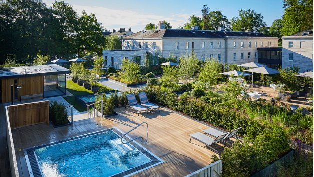Evening Roof Top Spa & Dine at Rudding Park For One picture