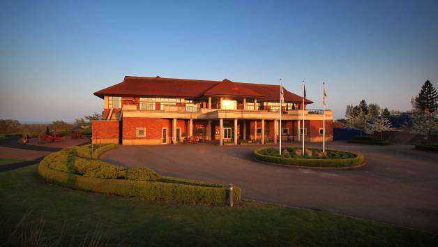 50 Minute Weekday Spa Treatment with Lunch at The Oxfordshire Golf Hotel & Spa for Two picture