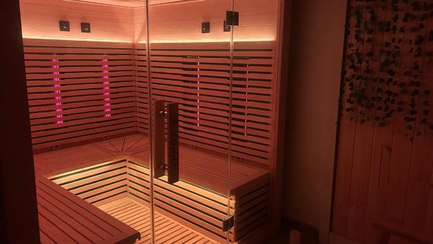 Ultimate Girl's Escape with Afternoon Tea and Prosecco at Retreat Wellbeing Sanctuary for One picture