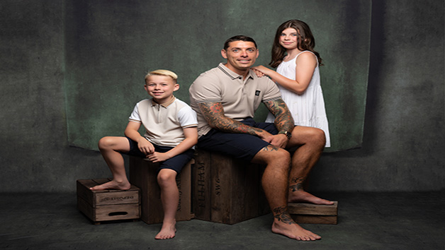Photoshoot with a £50 off Voucher for Father and Child – UK Wide picture