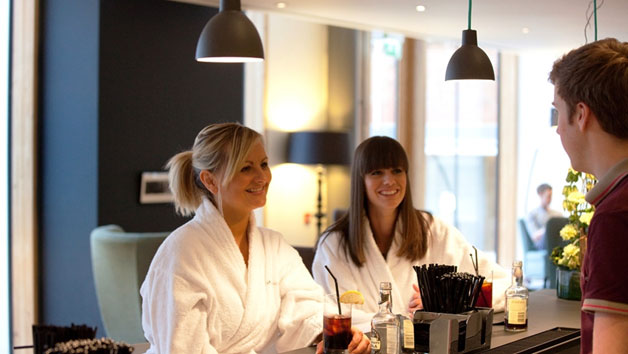 Evening Spa Session and a Glass of Fizz for Two at Lifehouse Spa and Hotel Image 4