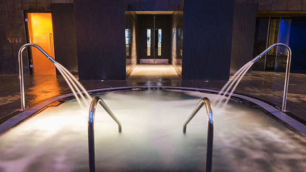 Evening Spa Session And A Glass Of Fizz For Two At Lifehouse Spa And Hotel