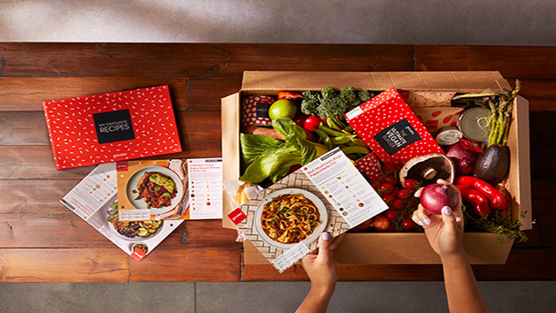 One Week Recipe Box with Four Recipes for Four People Image 2