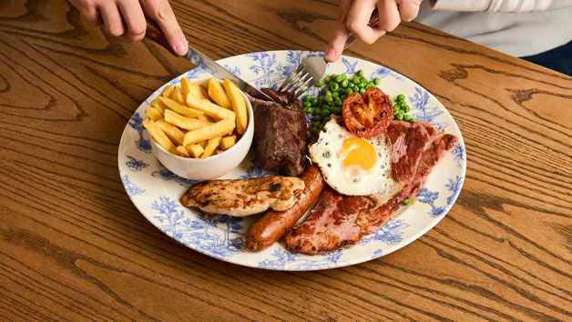 Traditional Three Course Meal at a British Pub for Two picture
