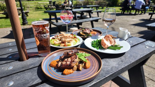 Three Course Meal at Mortimer Arms for Two picture