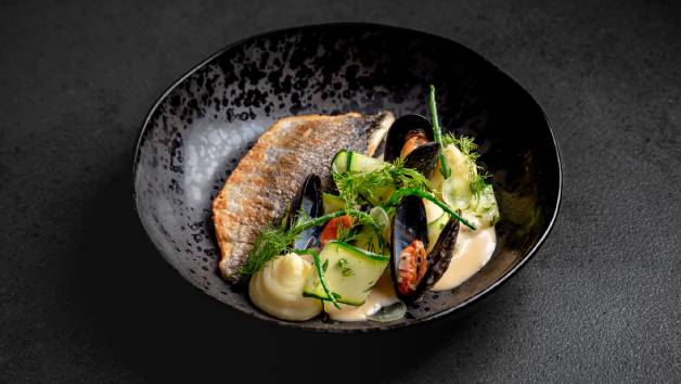 At Home 'Best of British' Private Chef Experience with Dineindulge for up to Four People picture