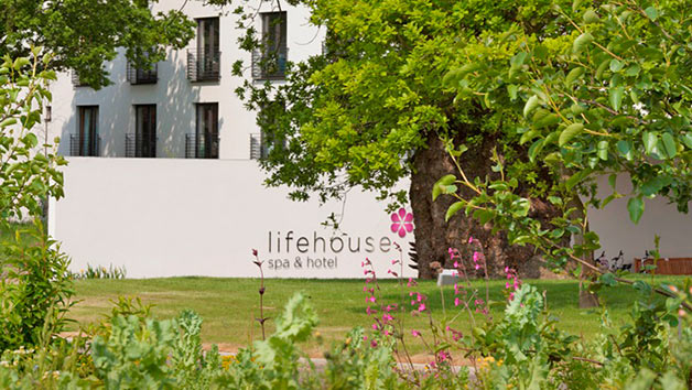 Evening Spa Session and a Glass of Fizz for One at Lifehouse Spa and Hotel Image 4