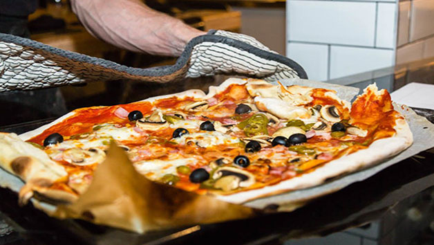 Pizza Class at The Avenue Cookery School Image 2