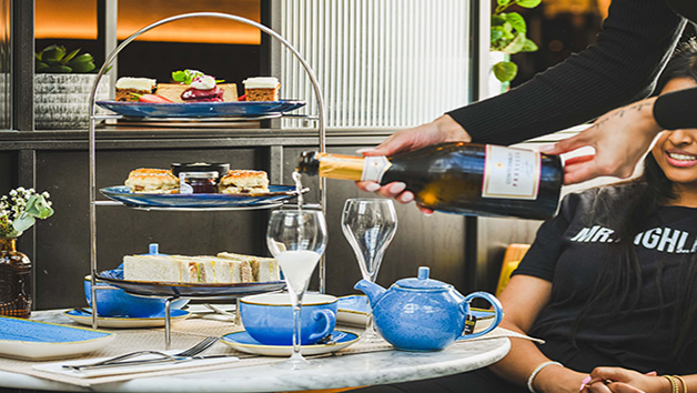 Afternoon Tea and Glass of Bubbles at Novotel London Bridge for Two Image 2