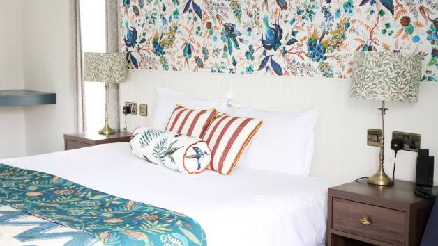 Two Nights with Dinner for Two at Hotel Collingwood
 picture