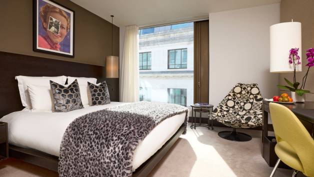 One Night Break with Champagne for Two at South Place Hotel picture