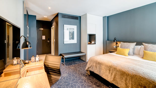 One Night Sunday Stay for Two with Fizz at Apex City of Bath Hotel picture