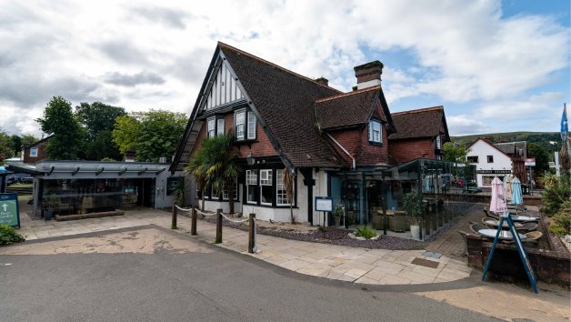 Overnight Winter Stay with Breakfast at the Tullie Inn for Two picture