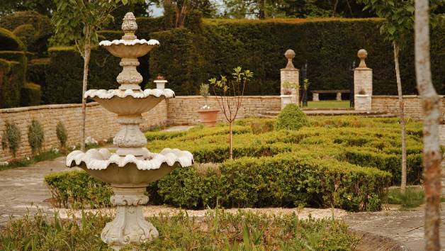Overnight Oxfordshire Stay in for Two at 4* Weston Manor Hotel picture