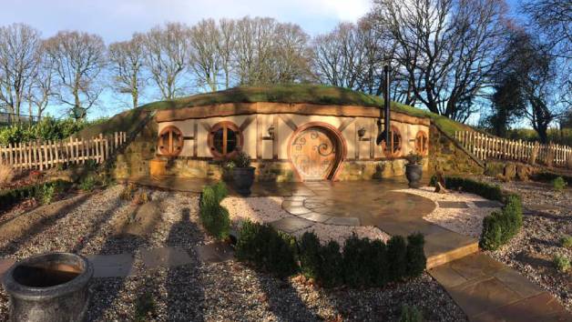 Luxury Glamping Night with Breakfast, Vineyard Tour and Wine Tasting at Oastbrook Estate for Two picture