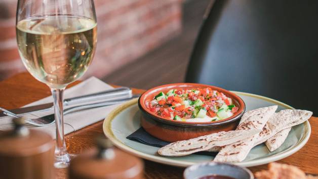 Weekday Two Night Stay with Breakfast, Dinner and Wine at Marriot Victoria & Albert Hotel for Two picture