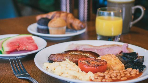 Weekday One Night Stay with Breakfast, Brunch and Cocktails at Marriot V&A Hotel for Two picture