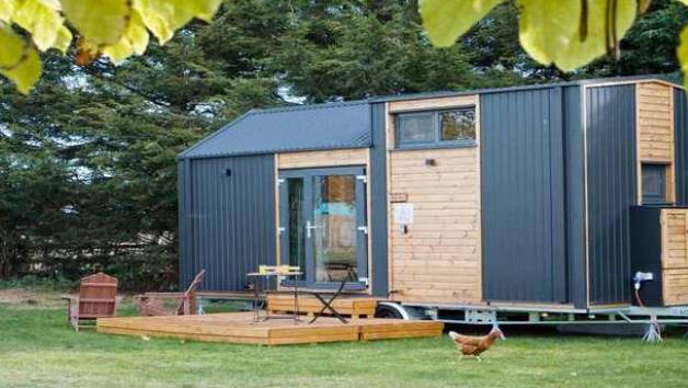 Sugar Hut Two Night Weekday Cabin Stay by Tiny Away for Three picture