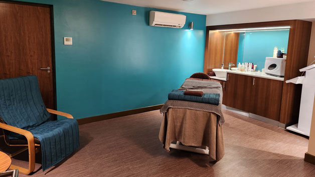 Click to view details and reviews for 25 Minute Twilight Spa Package At Gomersal Park Hotel Spa For One.