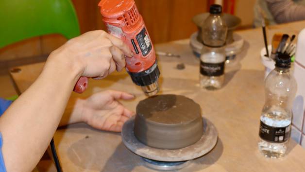 Pottery Hand Building Taster Class at Bonbon Pottery Notting Hill Studio for One picture