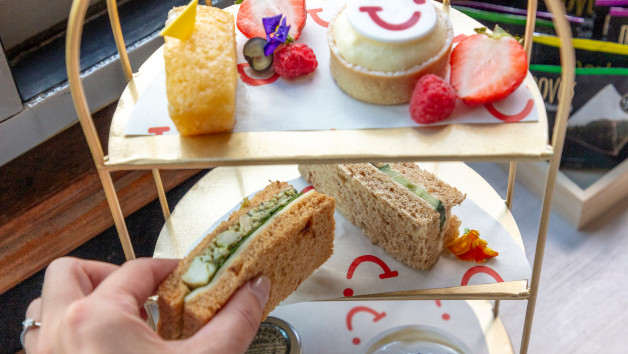 Afternoon Tea Cruise on the River Thames for Two Adults and Two Children picture